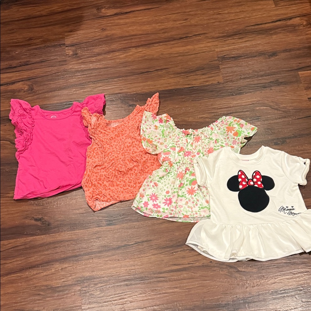 Disney Minnie Mouse White and Black Kids Top